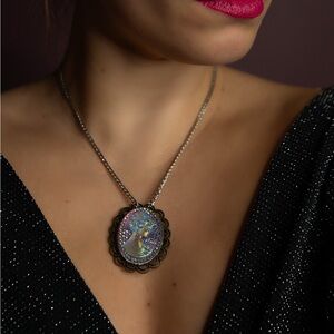 Elegant Silver Cameo Necklace